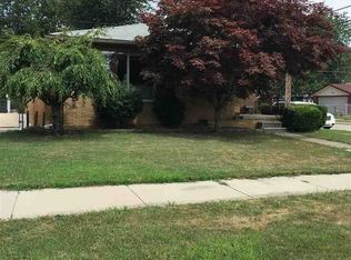 23013 Recreation St, Saint Clair Shores, MI 48082