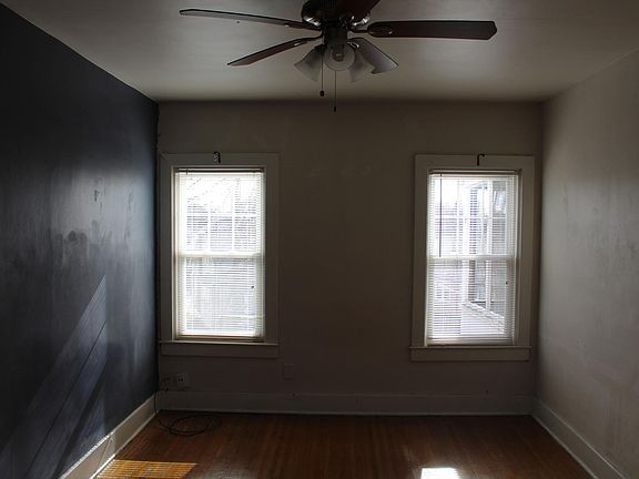 5th image of 1734 Deerwood Ave APT 4