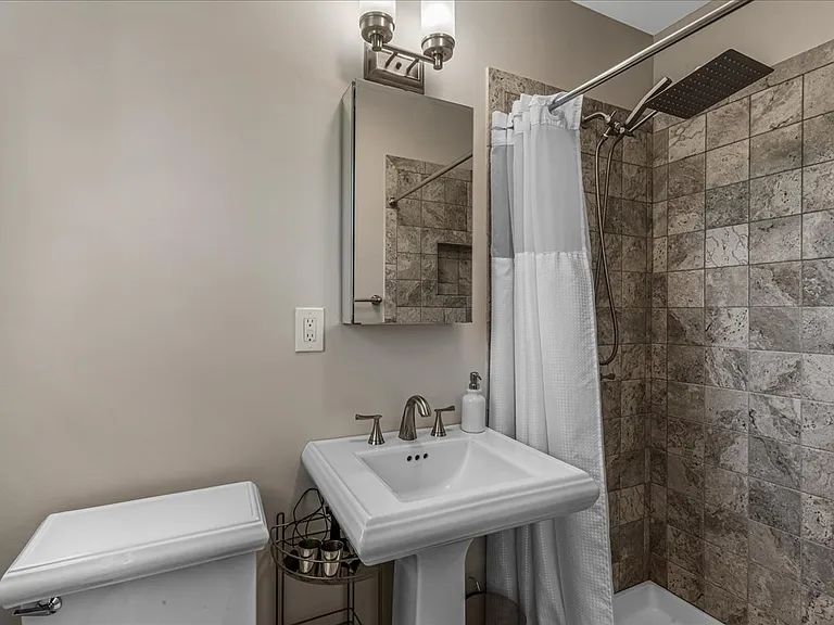 Eldorado Dr — Photo 23