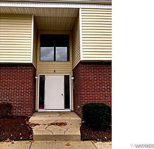 1st image of 8 Southcreek Ct