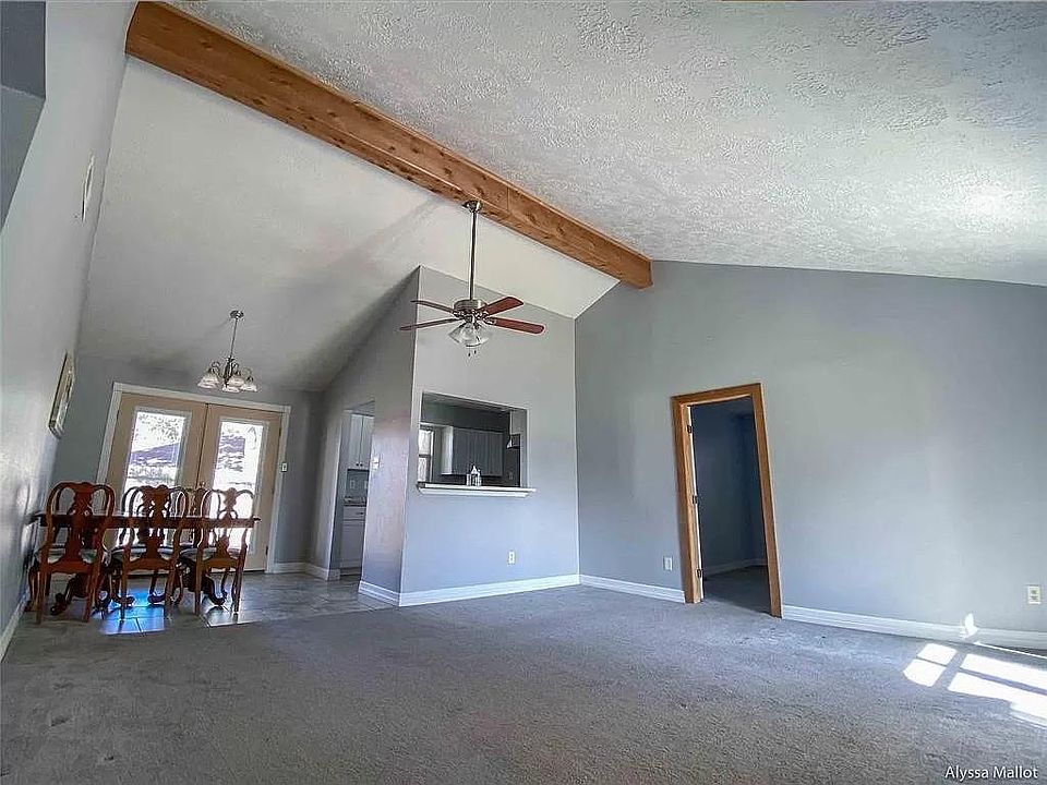 1st image of 2903 Windemere Dr
