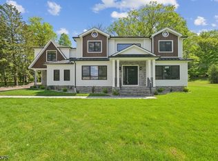 5 Foxcroft Dr, Livingston Twp., NJ 07039