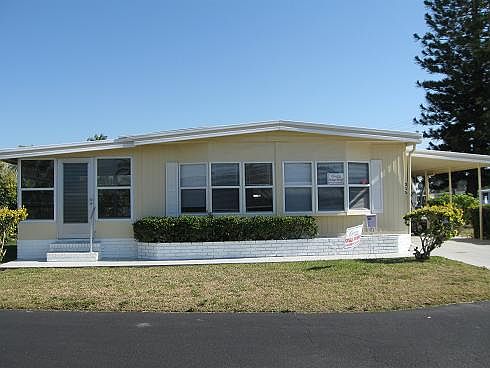 1st image of 315 Blue Beard Dr