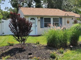 1009 Inland Rd, Forked River, NJ 08731