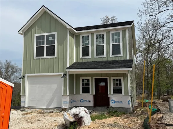 4 McHugh Ln, Bella Vista, AR 72715