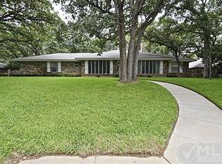7 Highview Ct, Denton, TX 76205