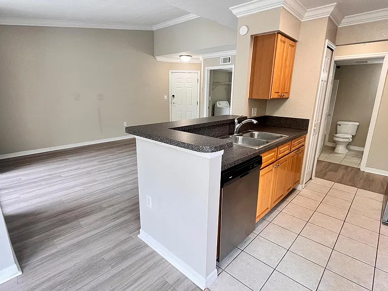 15035 Michelangelo Blvd #202 — Photo 11