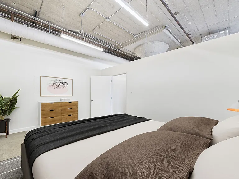 RiverFront live - Work Lofts — Photo 8
