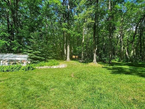 4th image of 3560 Dill Dr