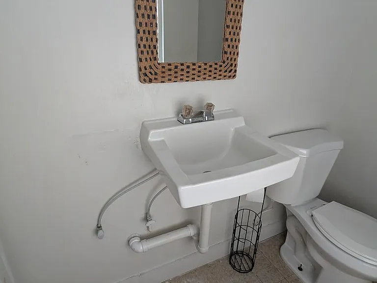 157 Coleman St — Photo 7