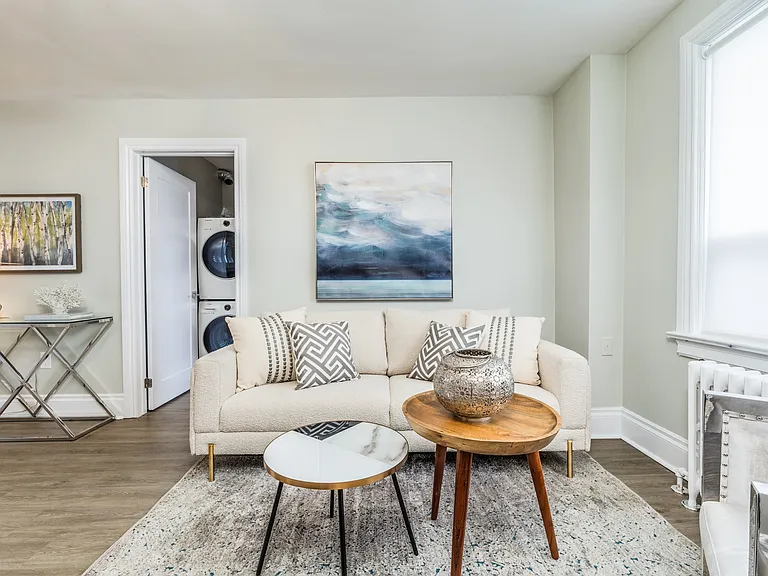 1 Kingswood Rd #1 — Photo 19