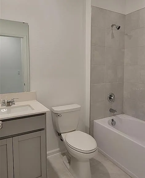 2195 Green Valley St — Photo 8