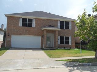 8036 Colbi Ln, Fort Worth, TX 76120