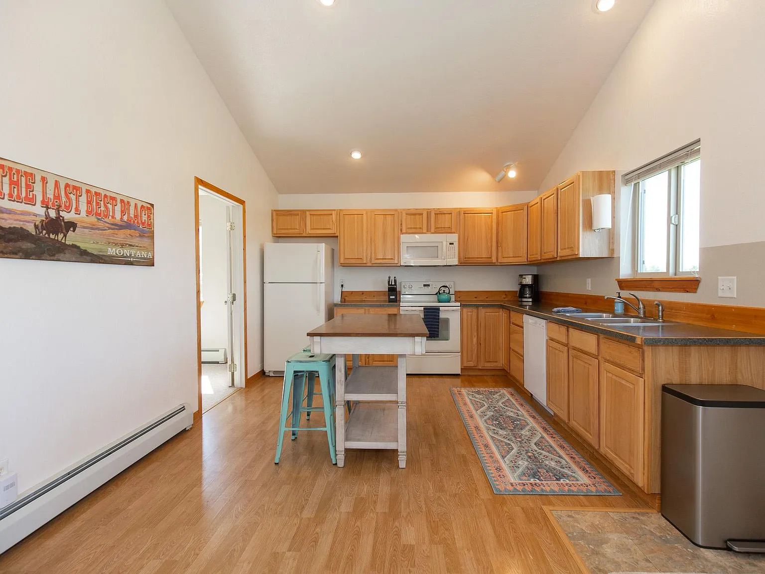 2 bed, 1000 sqft, $2,700 — Photo 4