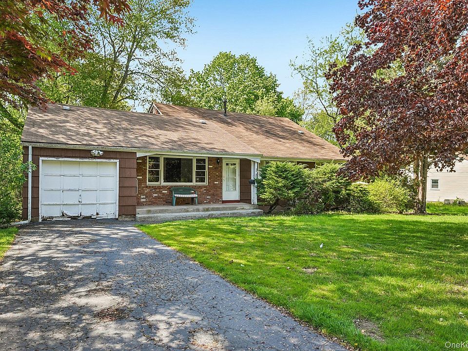 1st image of 35 Old Middletown Road
