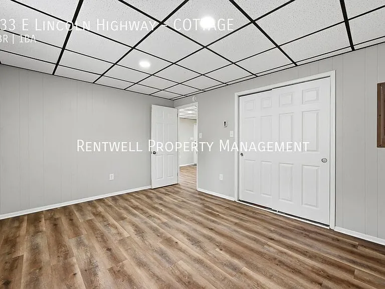533 E Lincoln Hwy #COTTAGE — Photo 9
