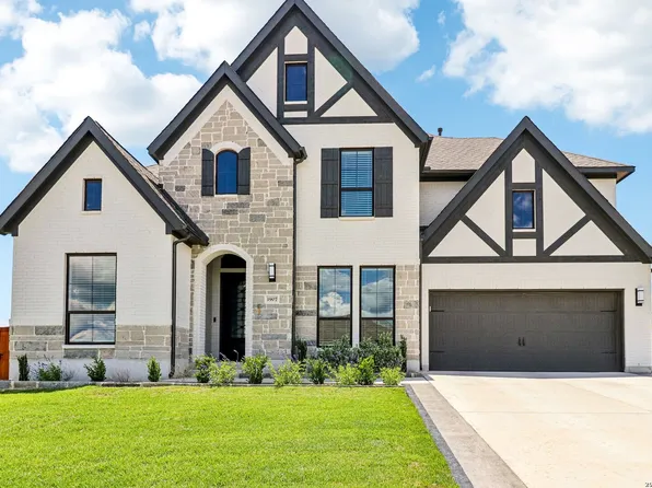 1907 peres, New Braunfels, TX 78132