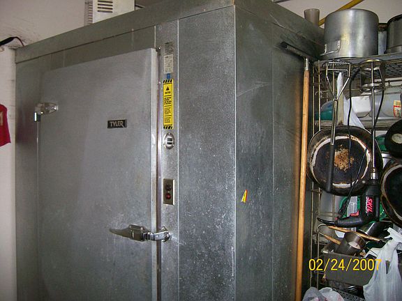 4th image of 3403 Roland Rd