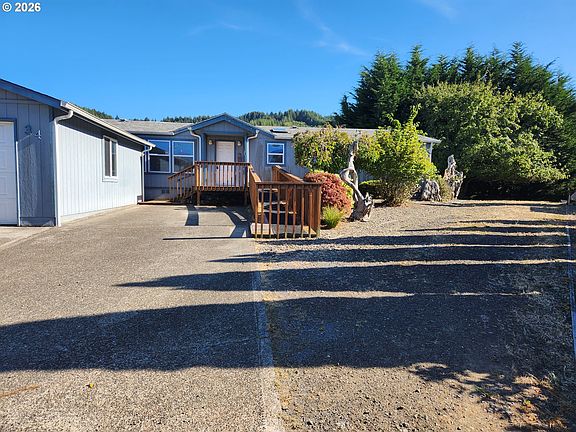 3rd image of 100 River Bend Rd Space 34