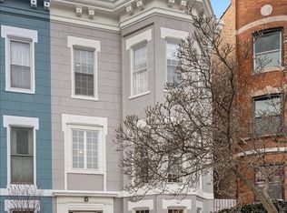 5720 S Dorchester Ave, Chicago, IL