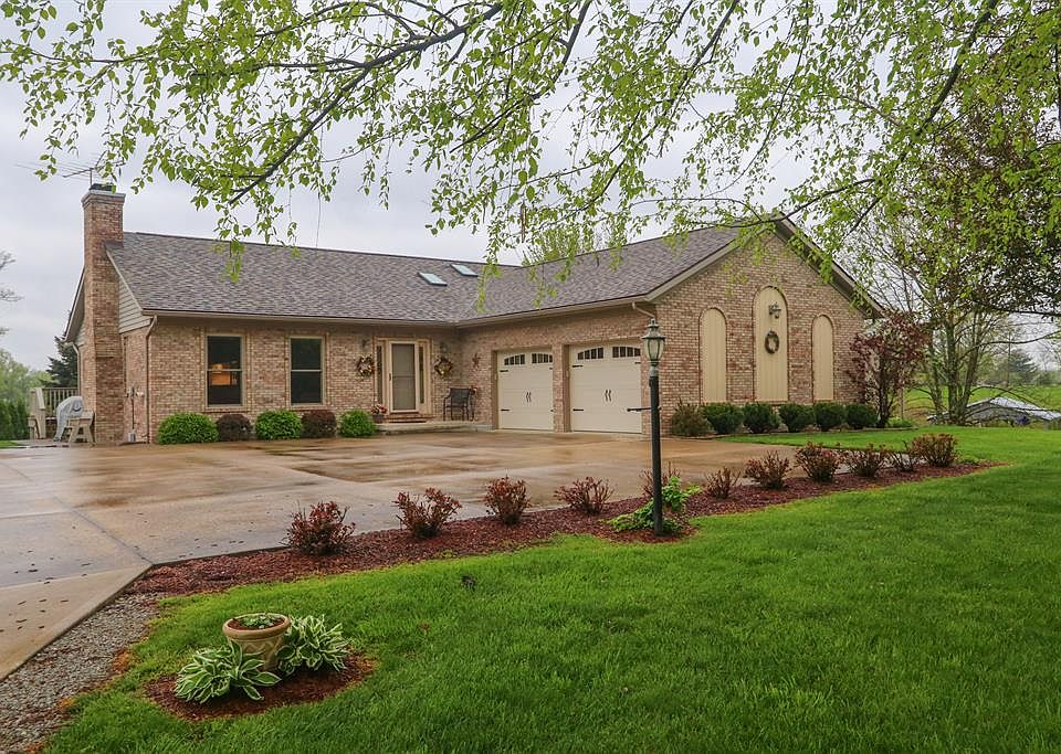 1st image of 644 Waynoka Dr