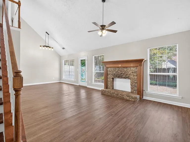 2949 Weston Brook Ln — Photo 7