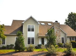 132 Birkdale Dr, Blue Bell, PA 19422