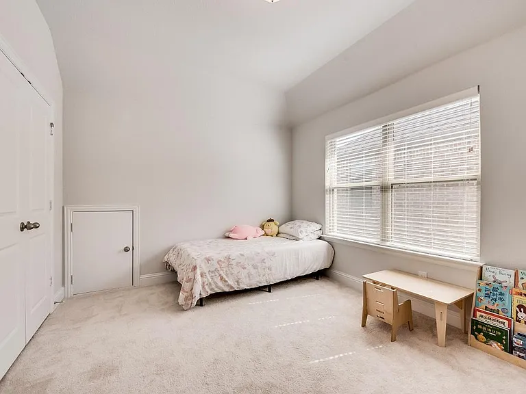 8283 Vitex Ave — Photo 17