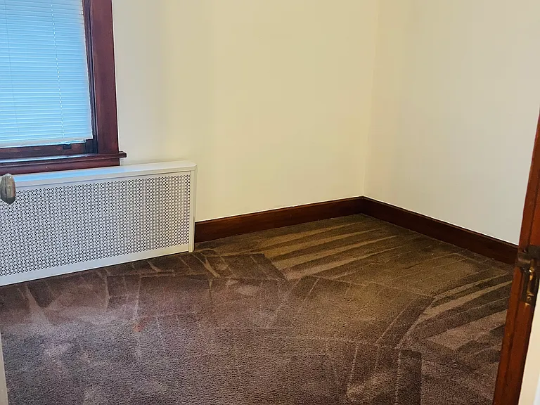25 Kent St #2 — Photo 12