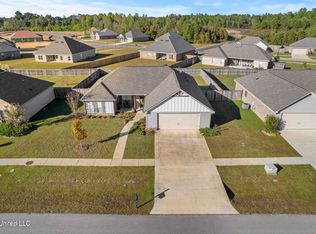 30 Castlewoods Way, Petal, MS 39465