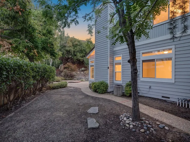 509 Suisun Ct — Photo 33