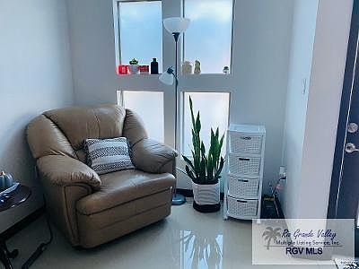 4th image of 2550 Weslaco Rd #4-L