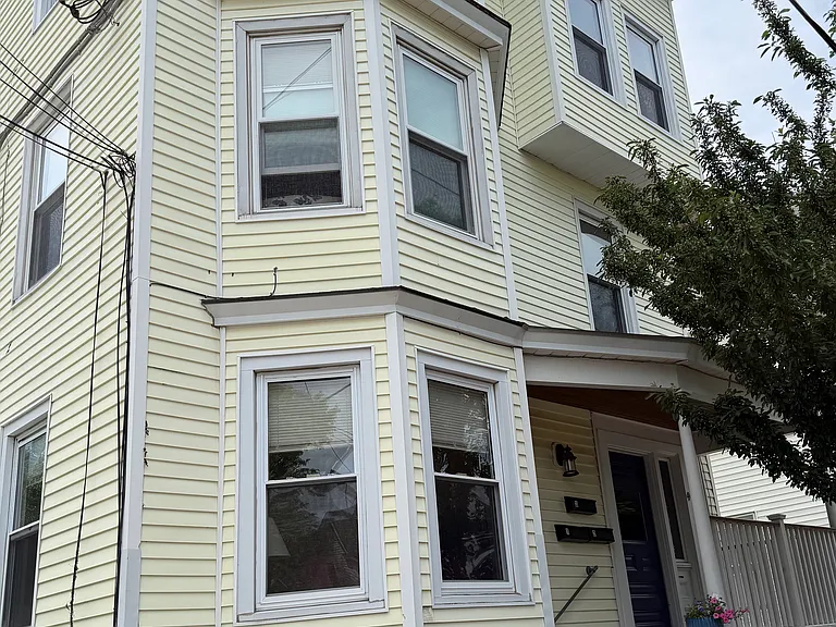 40 Emerson St — Photo 17