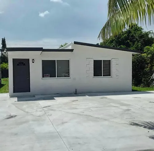 7722 NW 9th Ave #2X1 Photo 1