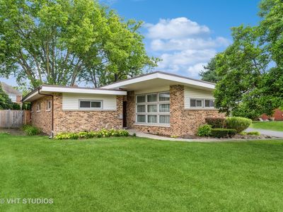 2302 Robincrest Ln, Glenview, IL, 60025