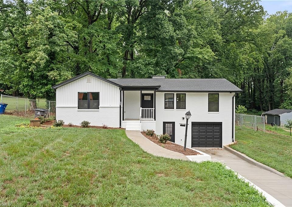 1st image of 4460 Carrie Ave