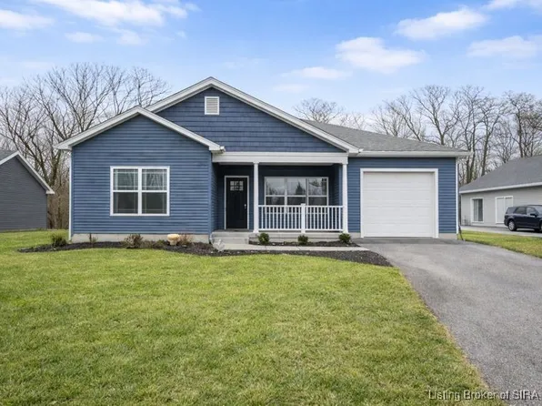 905 Service Drive, Sellersburg, IN 47172