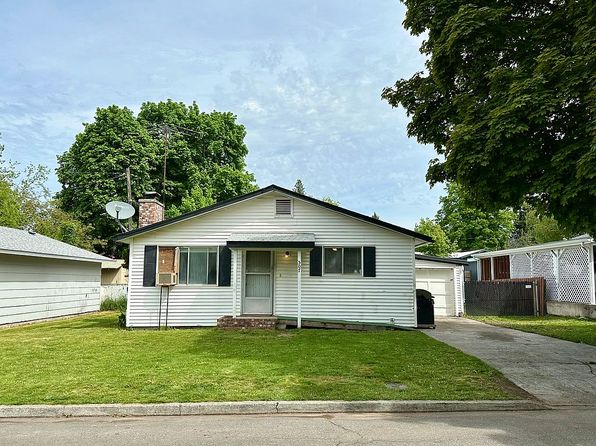 507 E Rose Ln