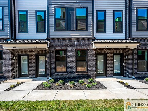 2nd image of 317 Sadie Cir