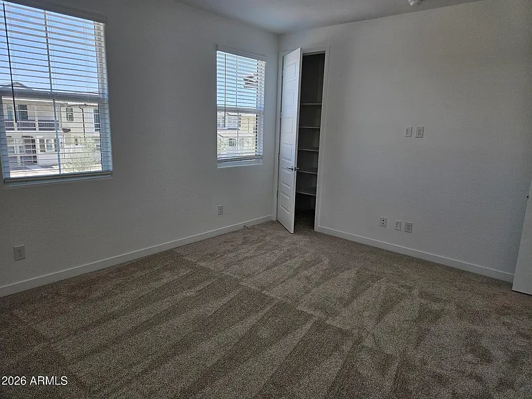 8310 E Prairie Ave — Photo 23