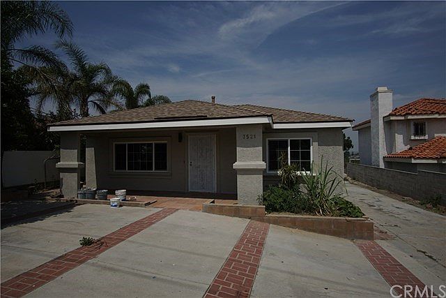 1st image of 7521 Mooney Dr