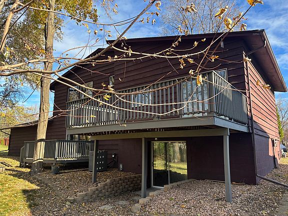 2nd image of 13204 Parkwood Dr