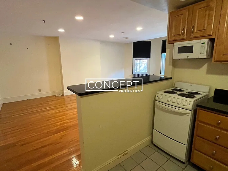 379 Commonwealth Ave #12 — Photo 12