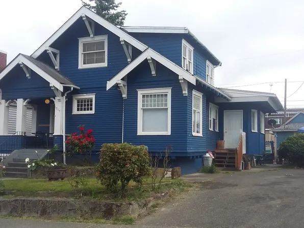 1017 4th St APT C, Bremerton, WA 98337