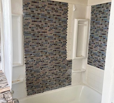 5th image of 375 N Walnut St #2
