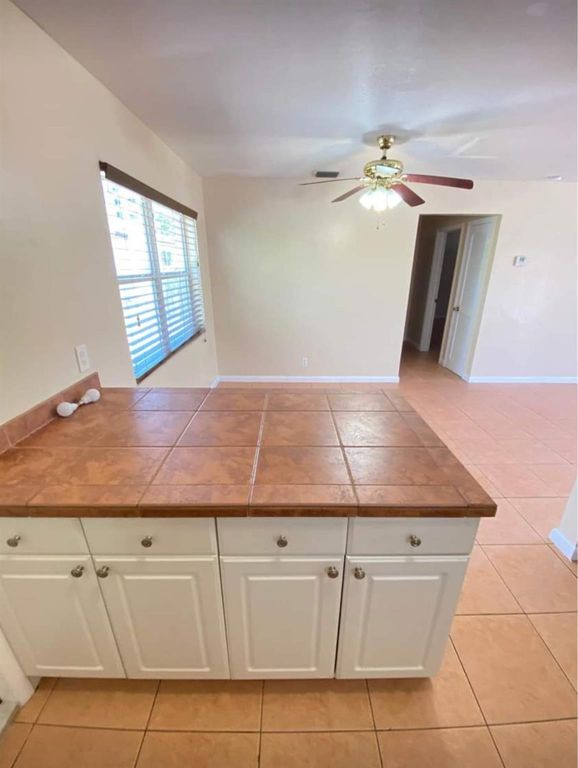 224 NE 19th Ave #1, photo 7