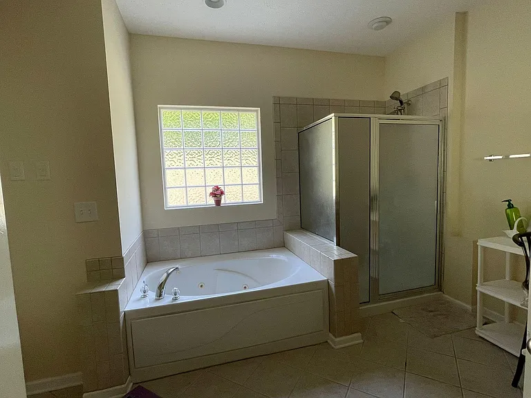 1444 W Running Brook Rd — Photo 15