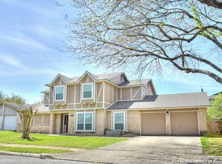 106 Willow Wisp Rd, Universal City, TX 78148