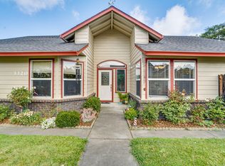 3320 Creekside Ct, Fortuna, CA 95540