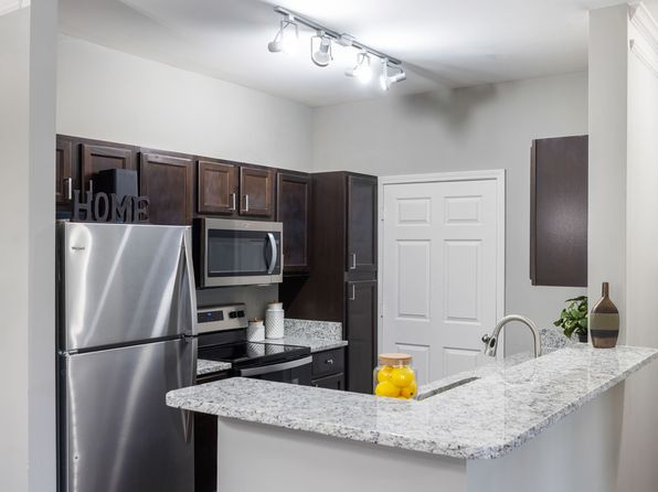 500 Carlen Ave APT 4224